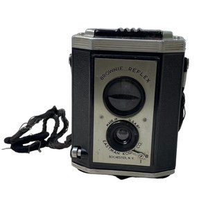 Brownie Reflex Eastman Kodak Camera Untested For Parts or Decor u